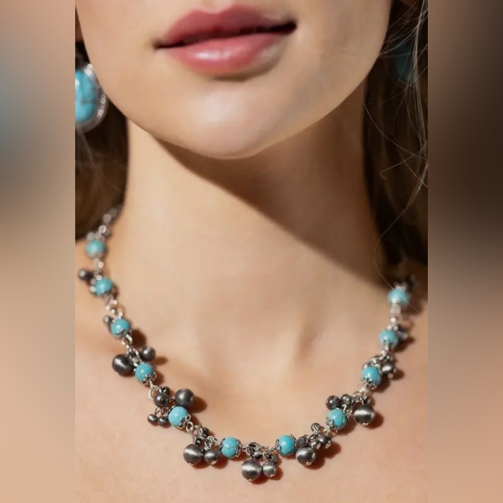 Western Navajo Semi-Stone Silver and Turquoise Necklace NWT